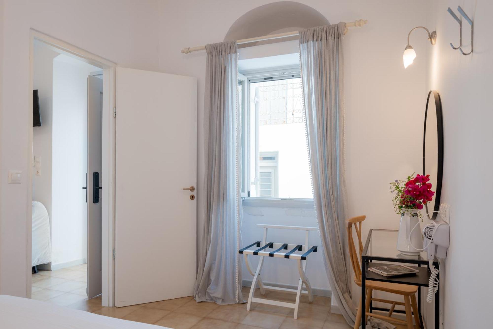 Nautilus Apartments Páros Eksteriør bilde