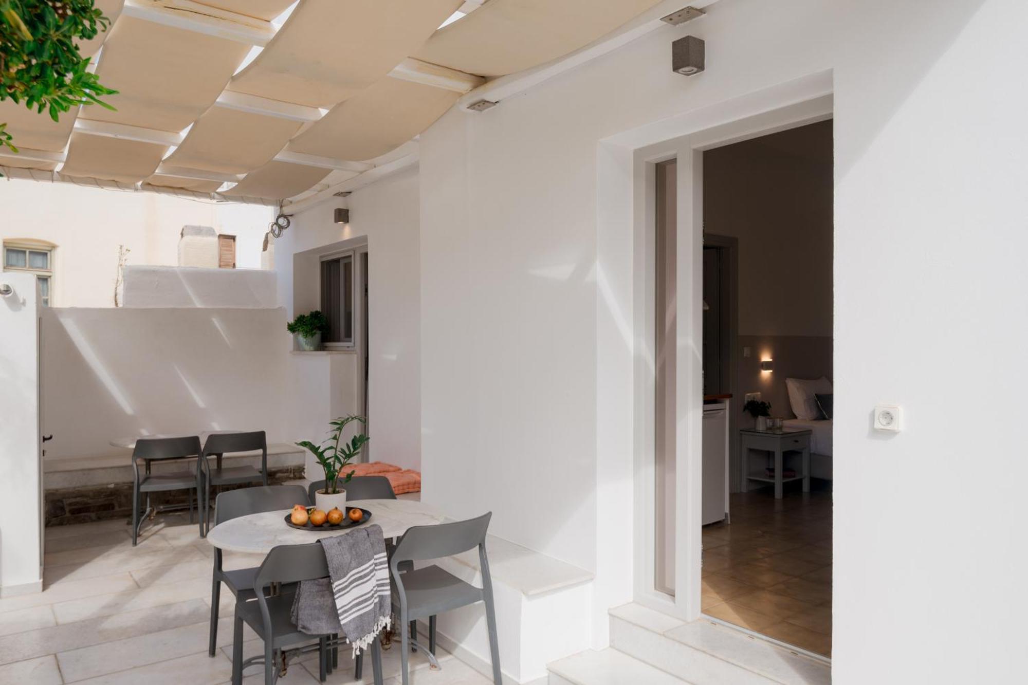 Nautilus Apartments Páros Eksteriør bilde