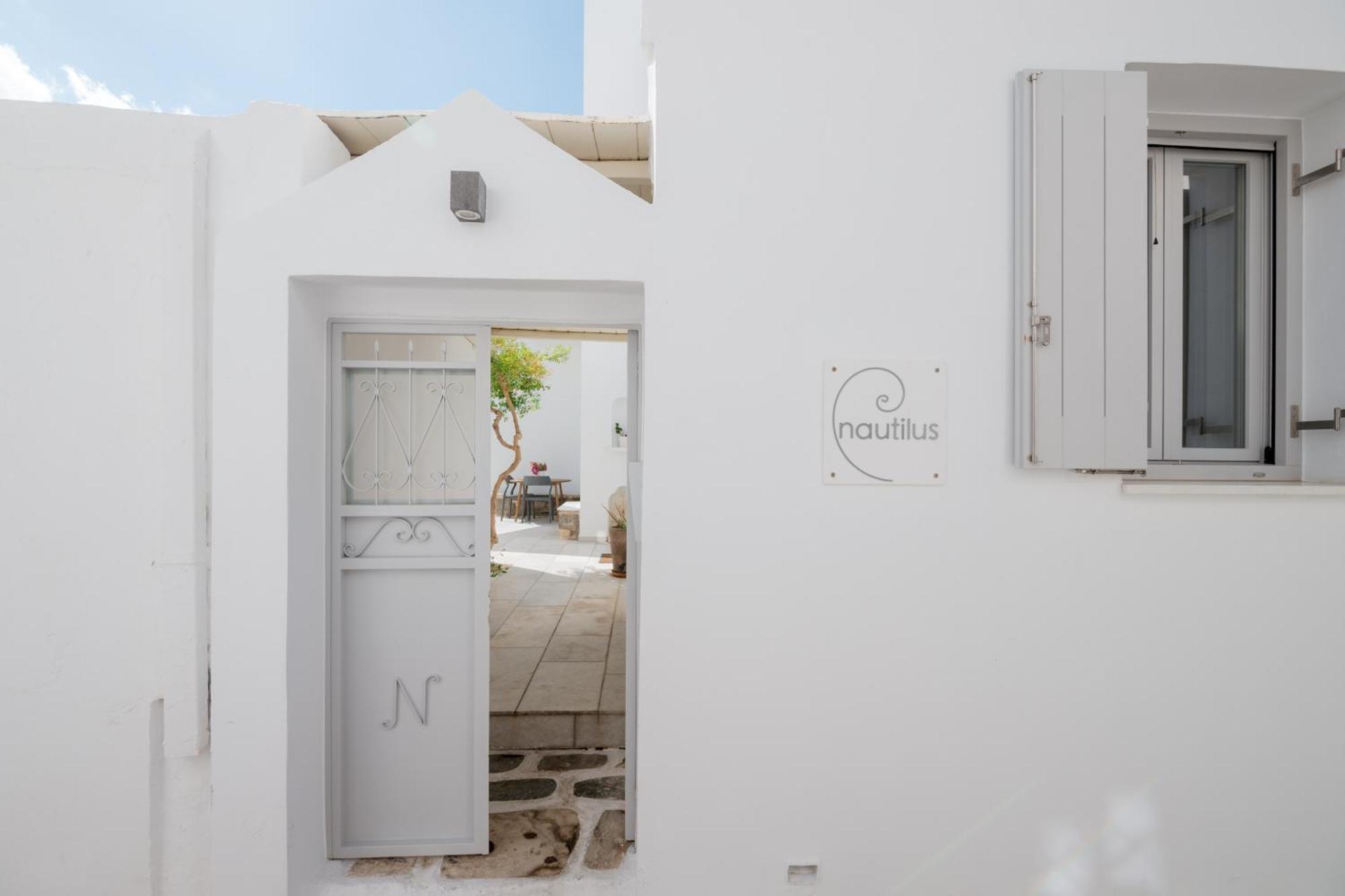 Nautilus Apartments Páros Eksteriør bilde